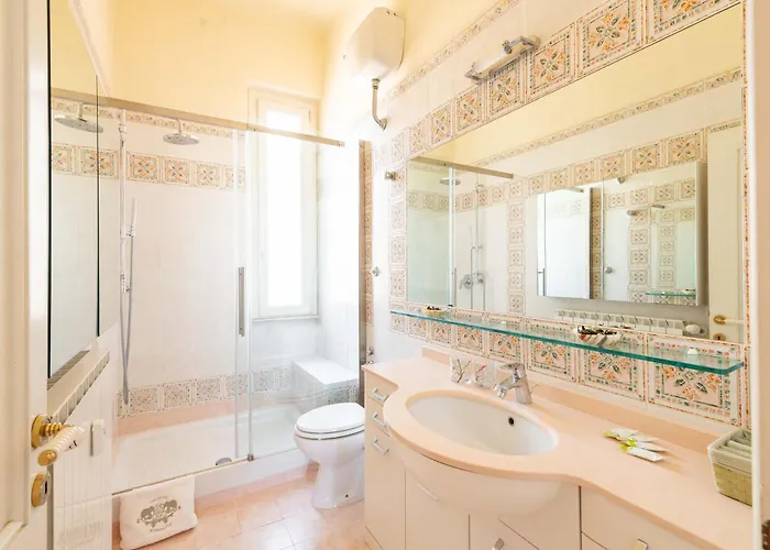 Coppede' Penthouse شقة